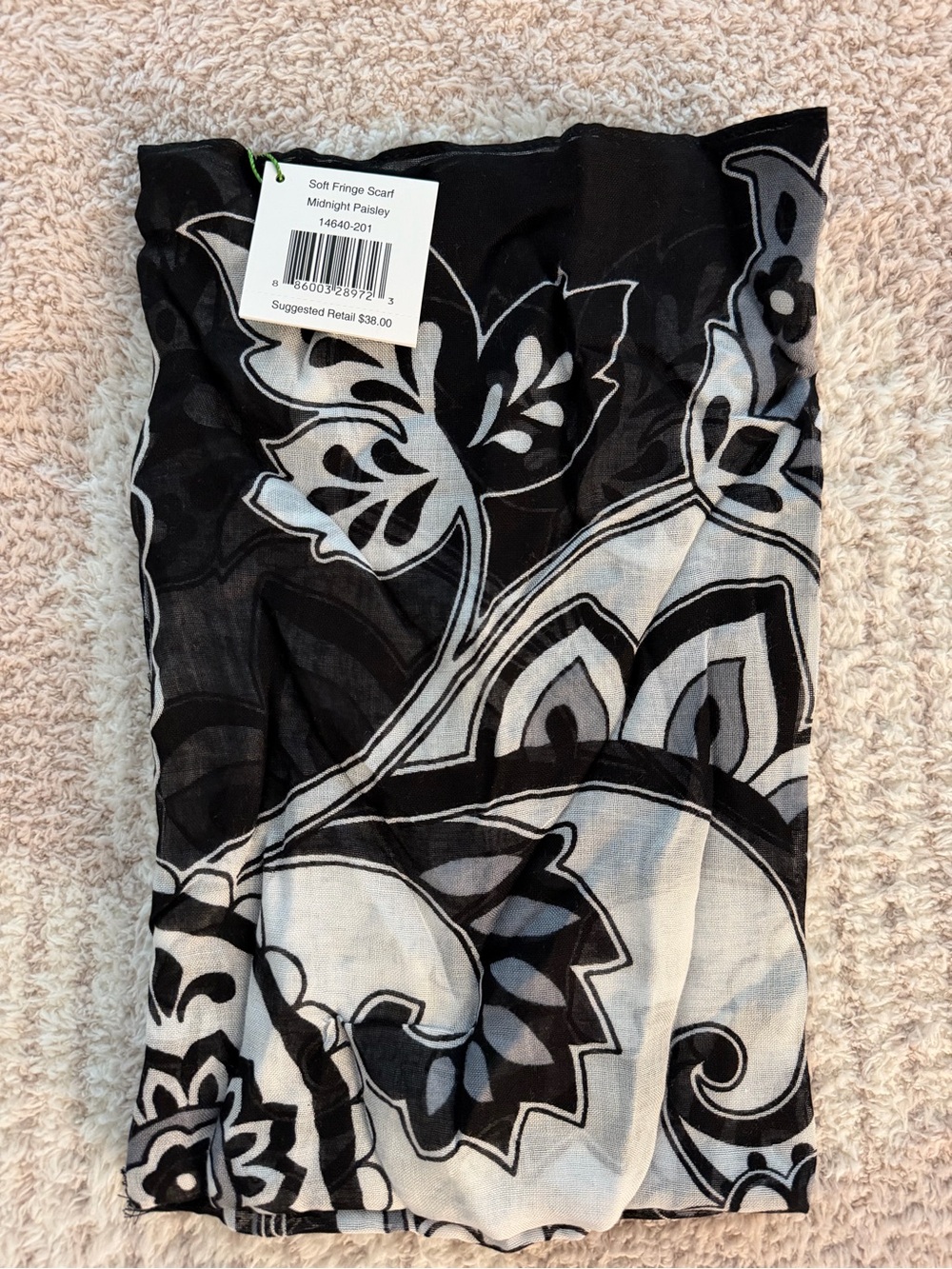 NWT Vera Bradley Soft Fringe Scarf Midnight Paisley Retired $38